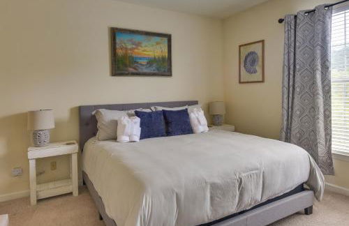 Mount Pleasant Condo with Pool and Bikes Near Beach! - Photo 12
