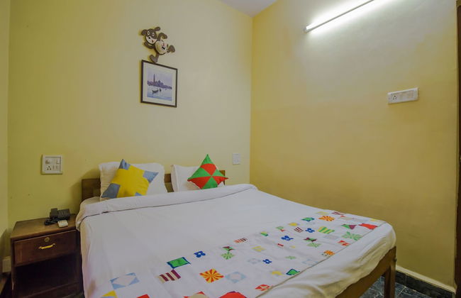 OYO 14181 Home Garden View Studio Morjim Beach - Foto 4