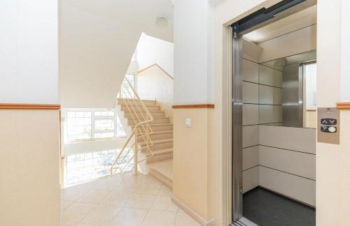 Monis Place-modern Apartment With Sunny Balcony - Foto 45