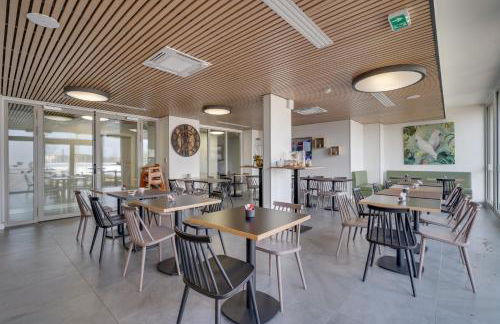 All Suites Appart Hôtel | Palaiseau - Massy TGV - Foto 73