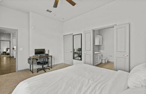 Austin Luxury 2BR 2B with Pool & FREE Parking - Foto 14