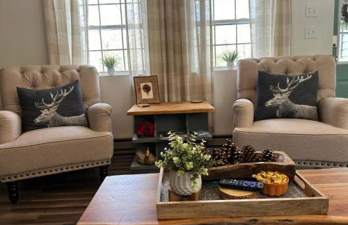 Peaceful Seasonal Wooded Cottage close to everything - Foto 7