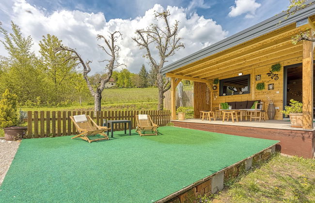 Rural House With Wellness - Photo 30