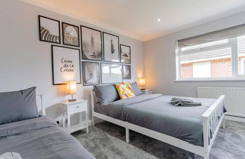 Jodi's Bungalow - Garden and Parking - Foto 41