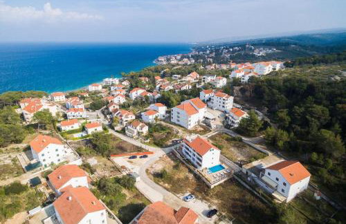 La Perla Apartments 2 - Photo 18