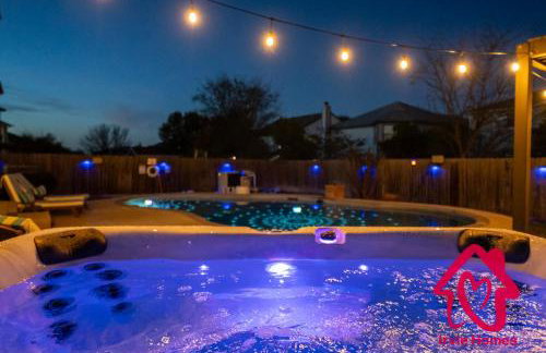 Georgian 5BR Retreat Heat Chilled Pool + Hot Tub - Foto 2