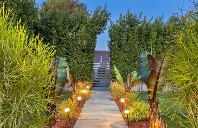 Wellesley by Avantstay 2 Miles to Beach - Photo 45