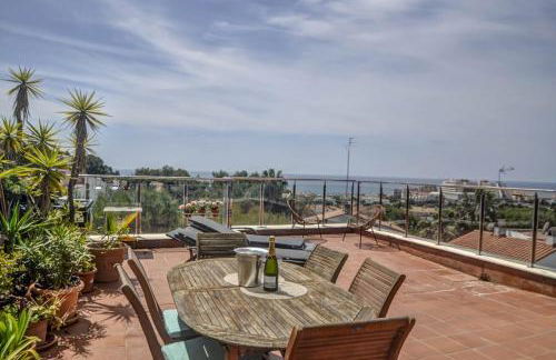 Tropical Terrace Apartment by Hello Homes Sitges - Photo 35