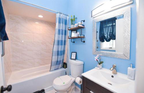 Bool Bear Lodge a pet friendly Pocono Vacation Home with Fireplace, BBQ and more - Foto 33