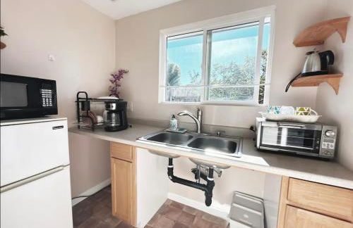 Mira Mesa Private Suite with Private Bath & Entry #2 - Photo 8