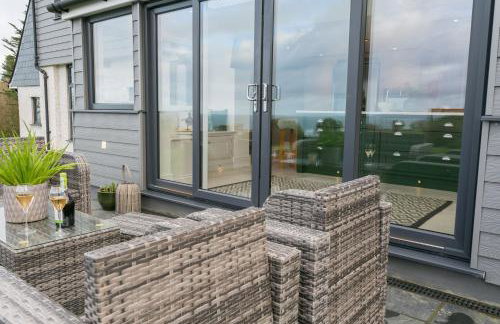 Gwynaeth Gwyn - Foto 52