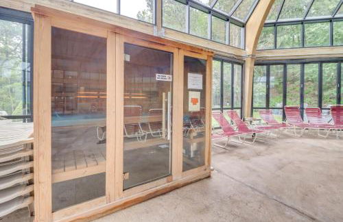 Community Indoor Pool Tannersville Townhome - Foto 34