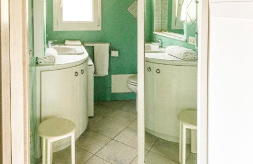 Lovely Beach House - Photo 43