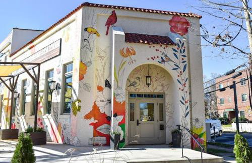 Modern Oasis-steps from DC with free private parking - Foto 10