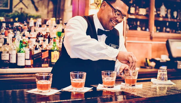 Trying cocktails in New Orleans