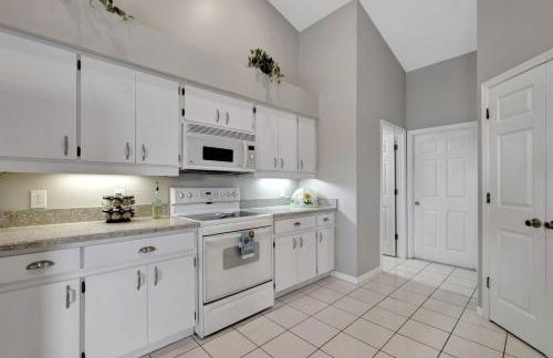 Pool Waterfront Lake 12 PPL Gorgeous - Foto 40