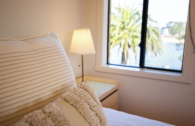 StayAU 6BR Deluxe Lakeview Point Cook - Foto 13