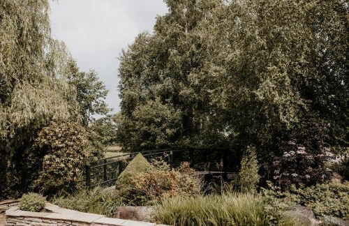 Fernside house and barns - Photo 48