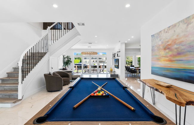 Amazing 7 BR Villa With Heated Pool Near the Beach - Foto 48