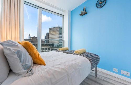 #79 World Famous Rotunda Skyline Views - Near Victoria Square - Sleeps 6 - " Perfect for contractors and Families" - Foto 32