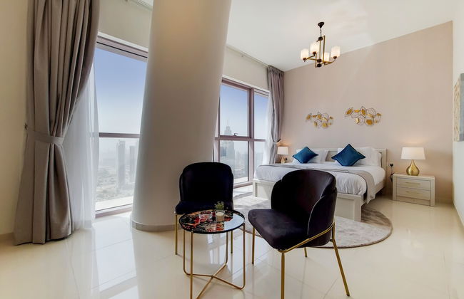 GreenFuture - High-Rise Sleek Studio With Panoramic City Views - Photo 14