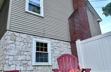 Pet-friendly Rustic Mtn Home PLUS Apt - Foto 10