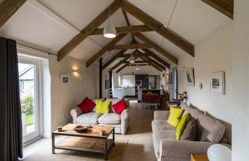 The Dairy - Luxury Cottage, Hot Tub and Summer House, Countryside Views, Pet Friendly - Foto 16