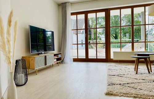 Zentrales City Apartment, Penzberg, 2 Schlafzimmer, Balkon, Parkplatz - Foto 8