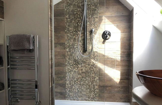 2 Bed Cottage - Sleeps 5 - Pets - Garden - Parking - Foto 6