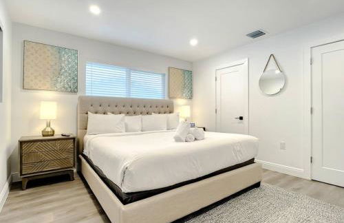 Luxe 6 Bed Heated Pool Villa I 5 min to Beach I BBQ - Foto 71