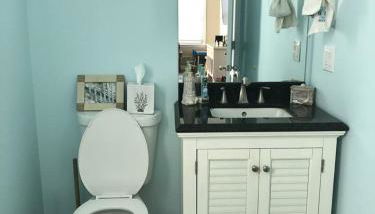 Single Family Ocean Block Wifi Beach Badges Washer And Dryer Private Yardspray Beach Ocean Block Contemporary 2Nd Off The Beach Close To - Foto 3