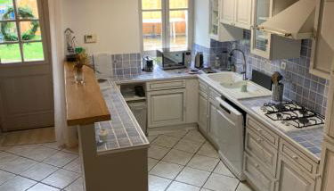 Gîte de SAY - Foto 4, stove, dishwasher, minibar