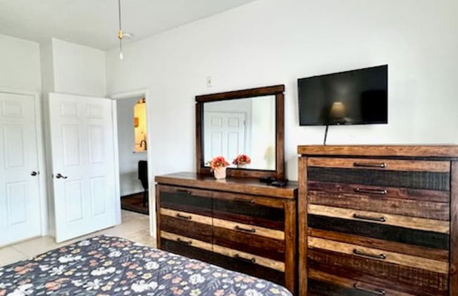 Amazing Resort 2 bed Condo Close to Disney - Foto 17