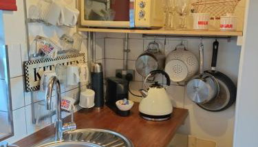 Grain Store Cottage - Photo 3, stove