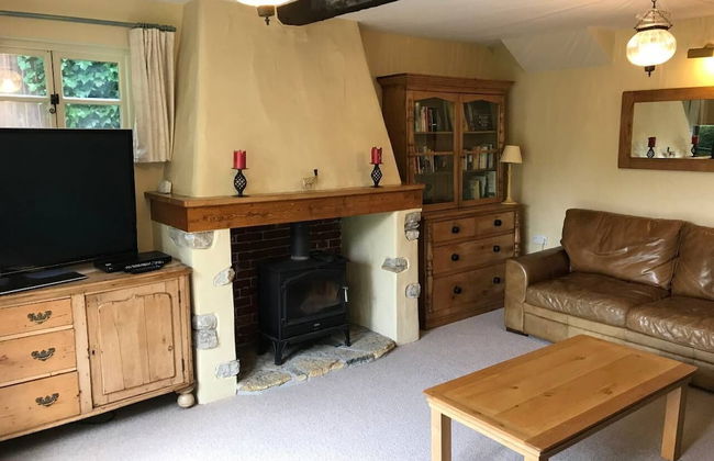 Idyllic Riverside Cottage in Dorset - Foto 8