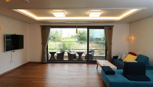 Buyeo Park Art Villas - Foto 5, Habitación