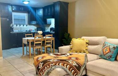 Western Style - 2 bed/1 bath (RATED 10 STARS) - Foto 20