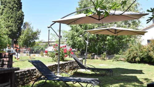 Vacation home Pula - Foto 2, Garden, Garden view