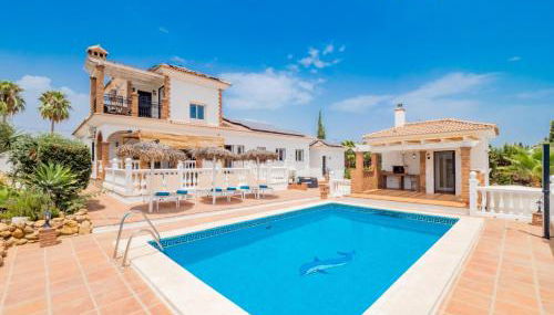 Villa Blanca Málaga - Private Villa - Heated Pool - Photo 2