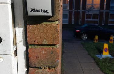 Cozy 4-Bedroom Family Getaway - Foto 17