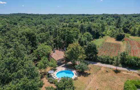 Gorgeous Home In Pazin With Kitchen - Foto 2