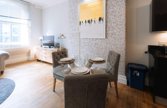 Gorgeous & Centrally Located 2BD Flat, Manchester! - Foto 10