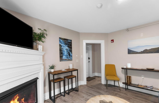 TuckAway Suites at East Branch - Foto 79