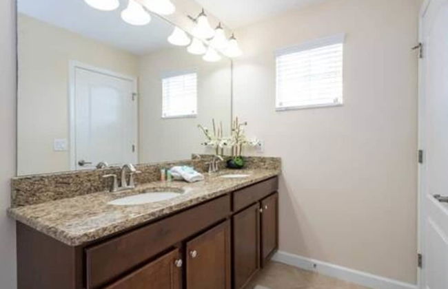 Gorgeous 6 Bedroom w Pool Paradise Palms - Foto 36