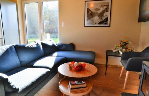 Holiday Home With Private Garden Close to the Lake - Foto 6