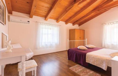 Three-Bedroom Holiday Home In Regulici - Photo 32