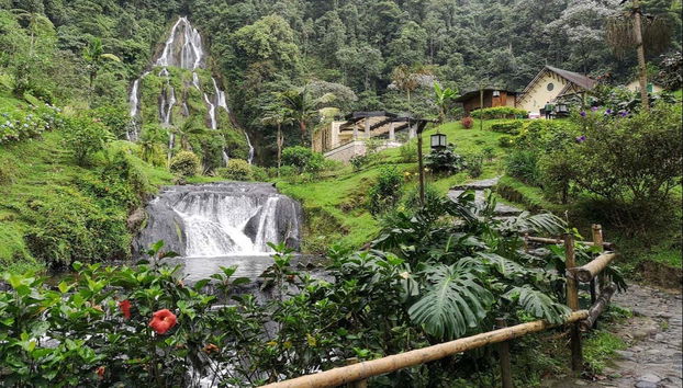 Dans les thermes de Santa Rosa