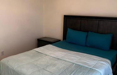 3-Bedroom Apt 5 miles AirPort - Foto 10