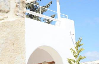 LAINI LUXURY SUITES - Photo 71