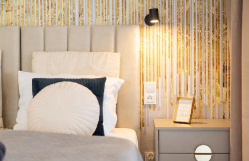 Marina Ostróda IV - super widok na jezioro, 10 m do wody, taras i balkon, winda, klima, garaż - Foto 31